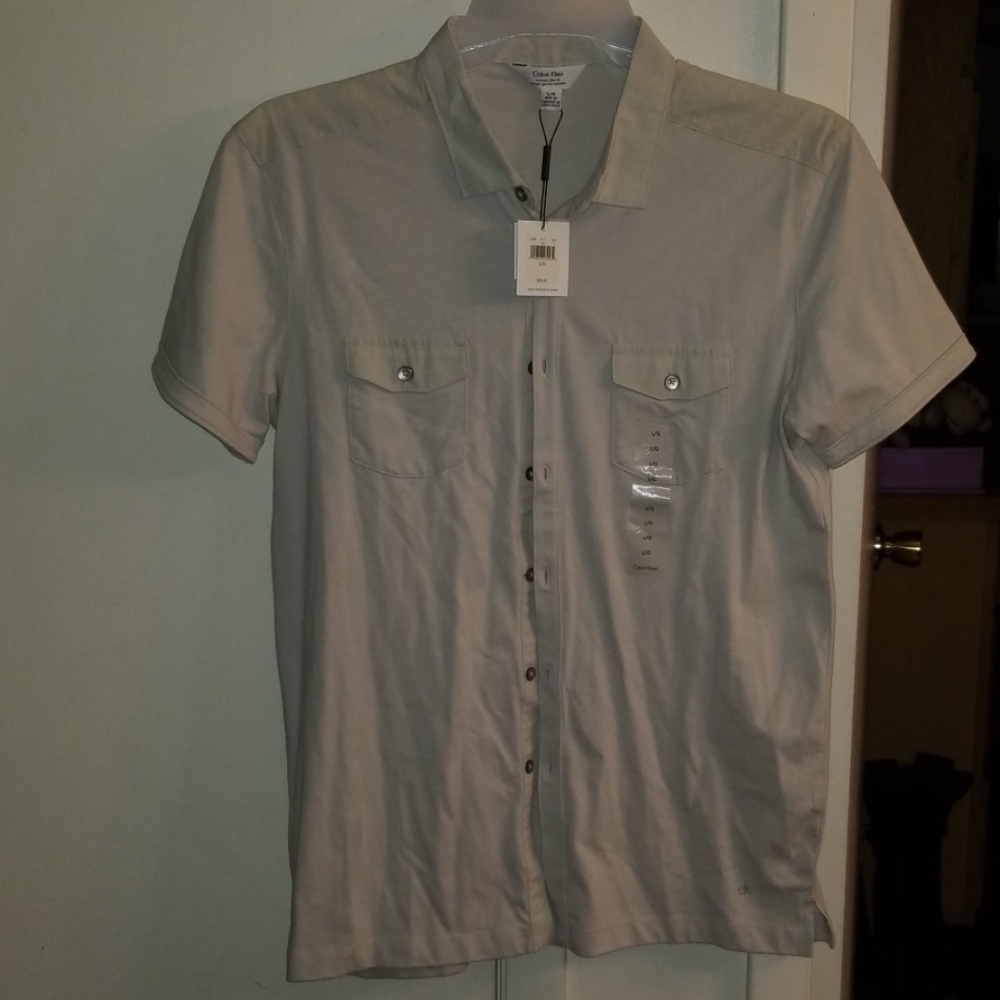 Calvin Klein Short Sleeve Button Down shirt